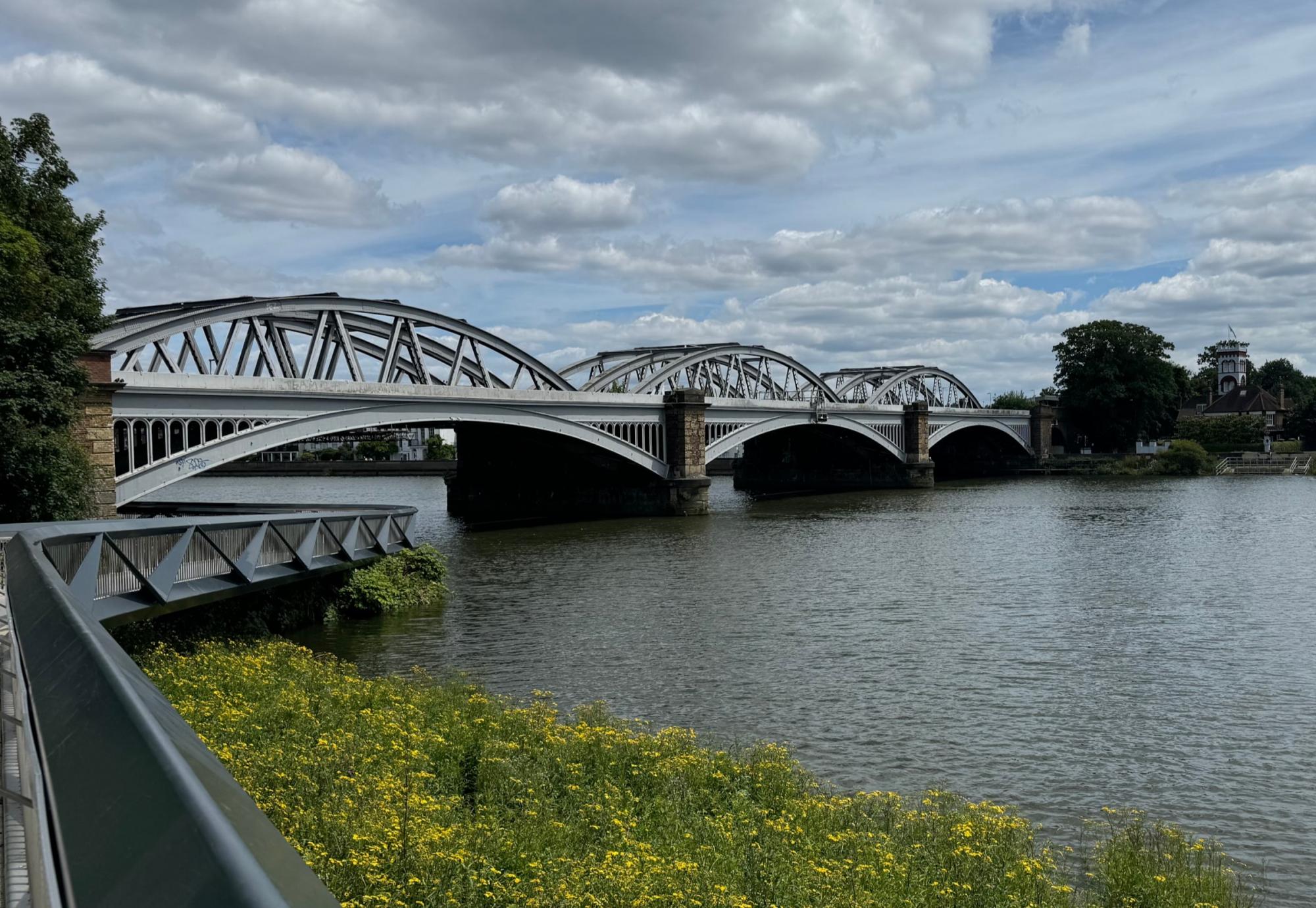 Network Rail to perform essential repairs on Barnes Bridge | Rail News