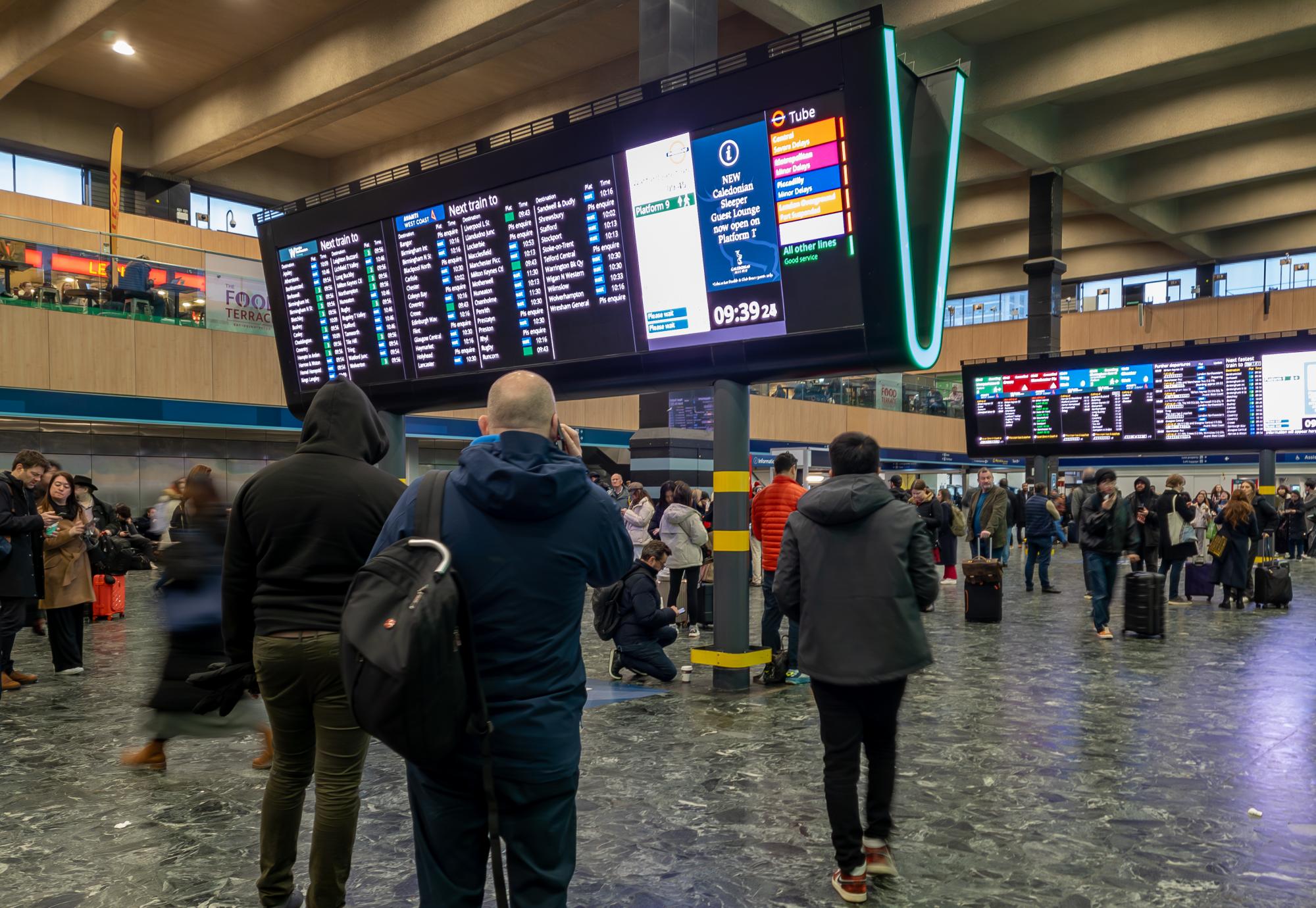 Euston departures board