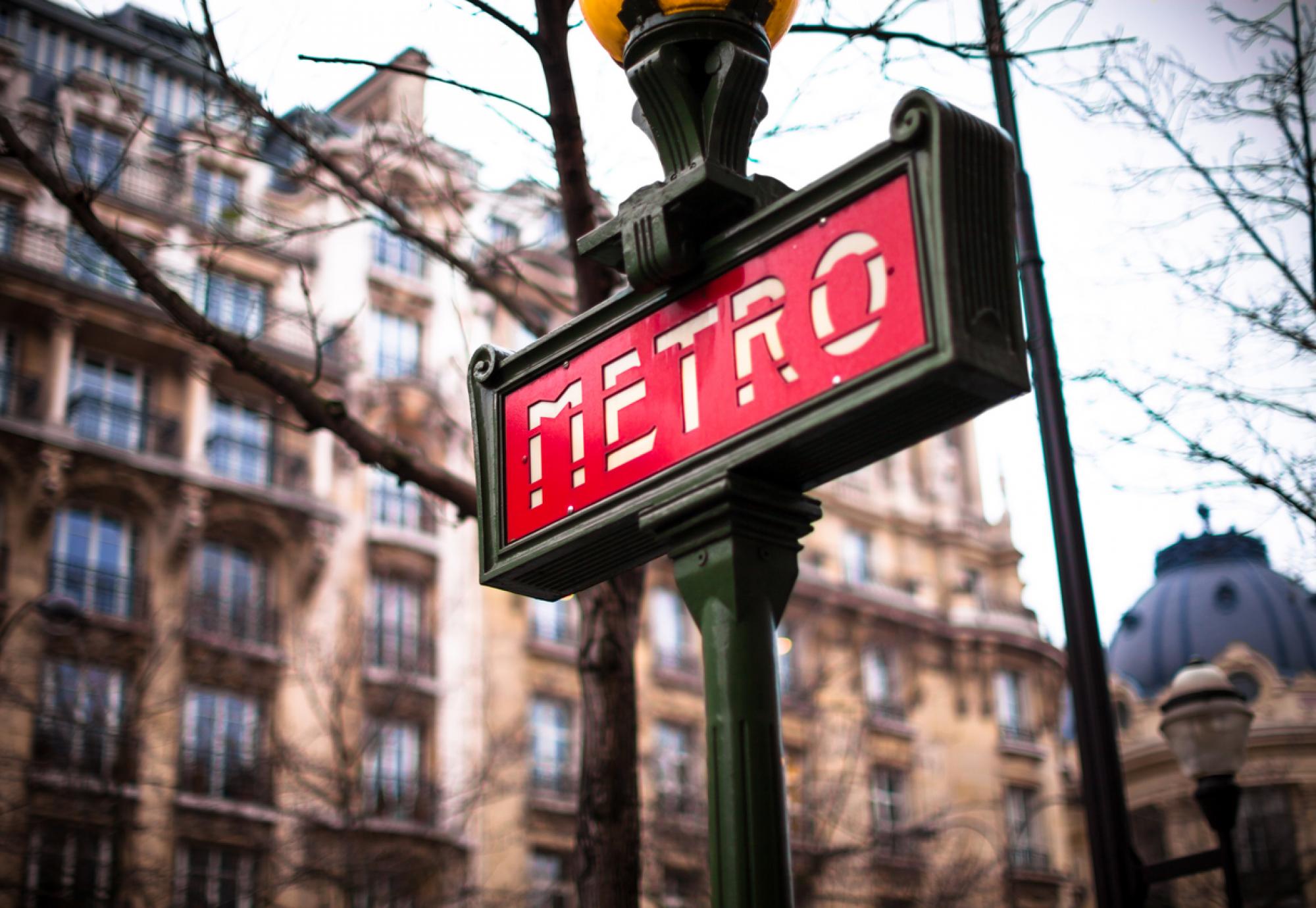 Paris Metro Sign