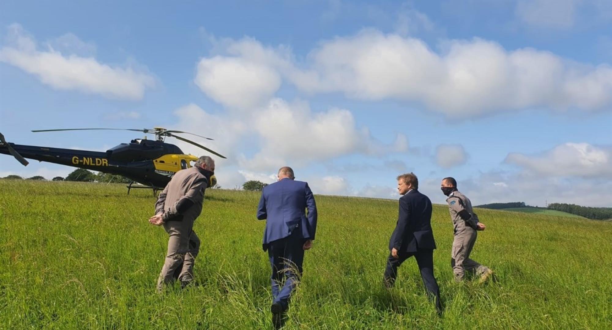 Grant Shapps visiting Stonehaven site 