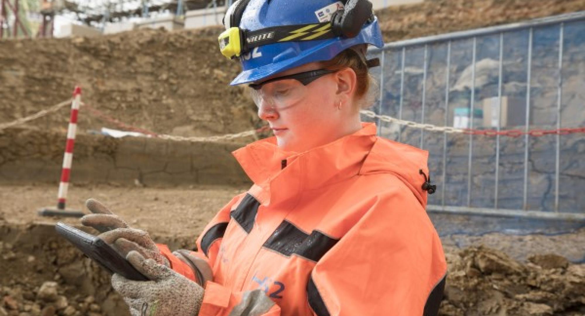 HS2 engineer working on the project 