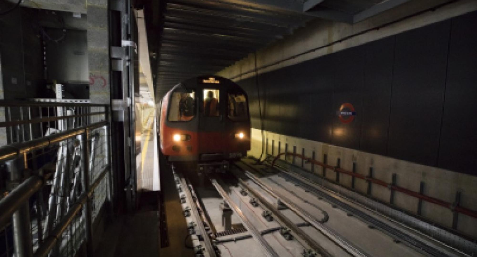 Test train at Nine Elms 