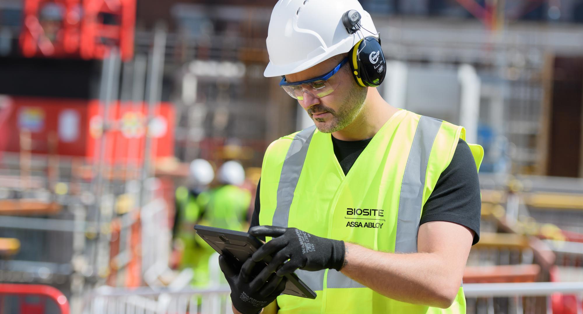 Worker on site at HS2