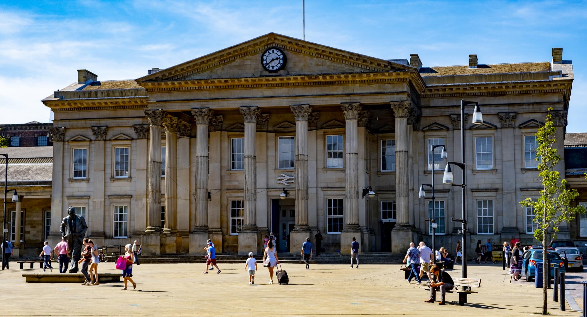 Huddersfield station