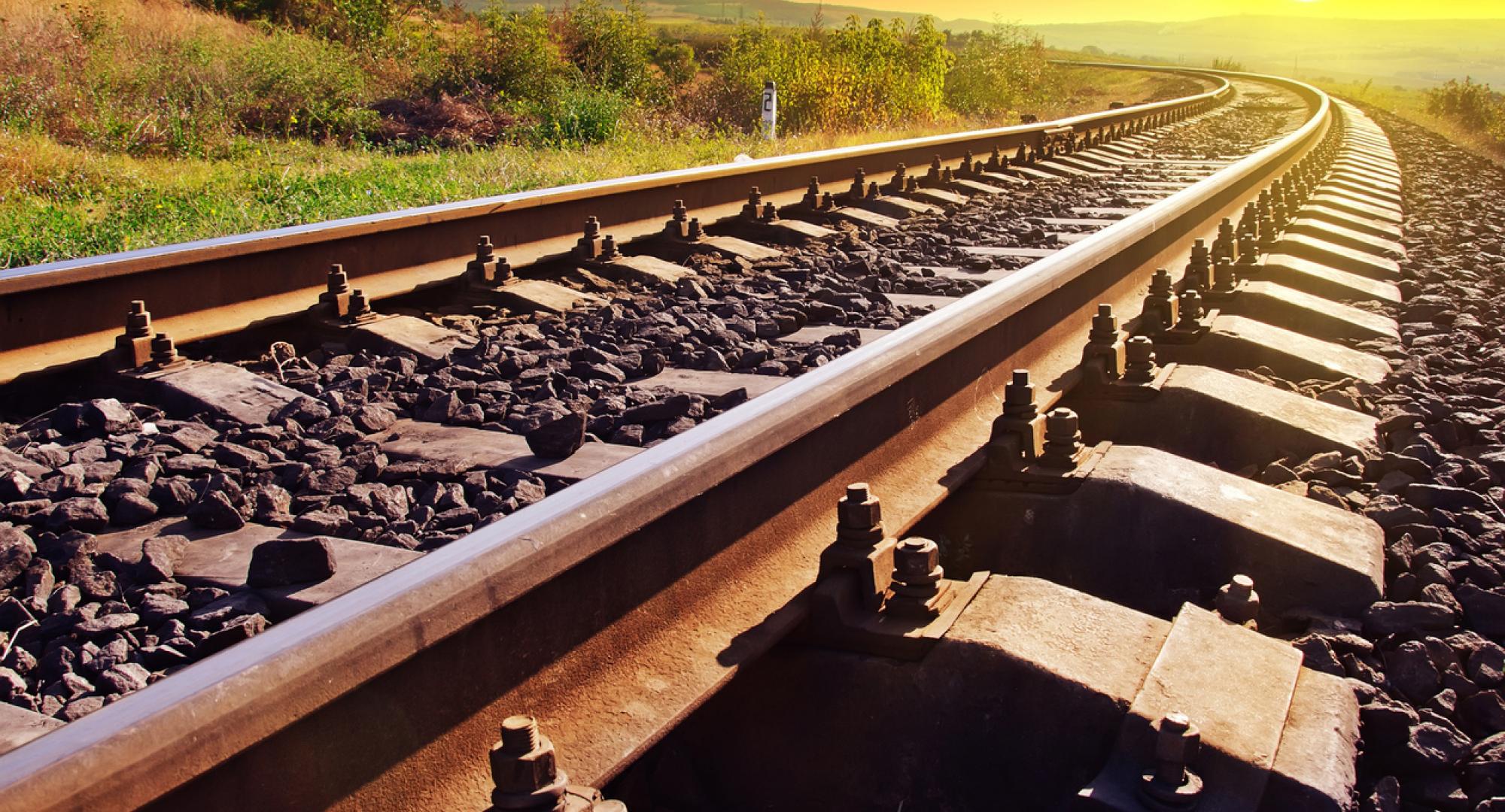 Rail lines in the sun 