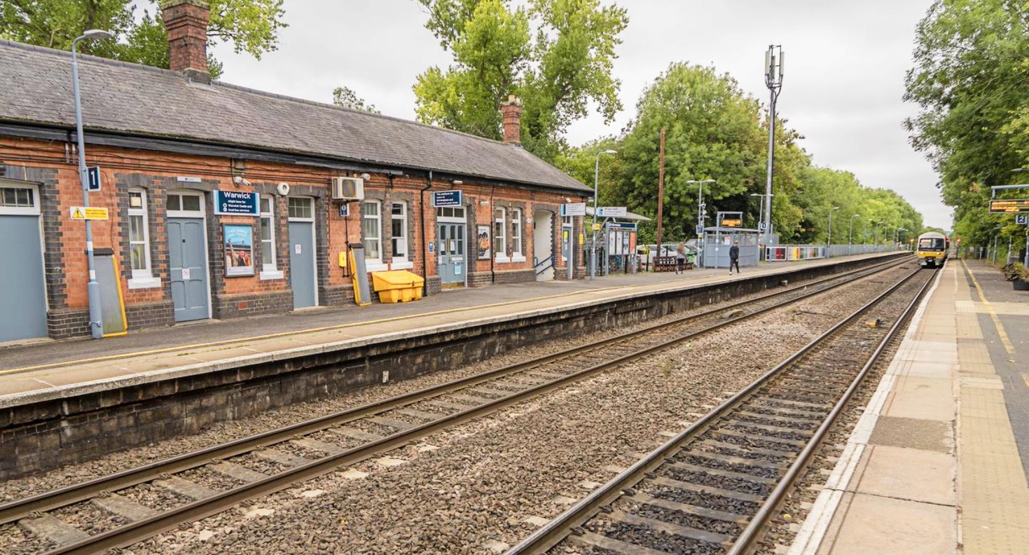 Warwick station platforms, via Network Rail 