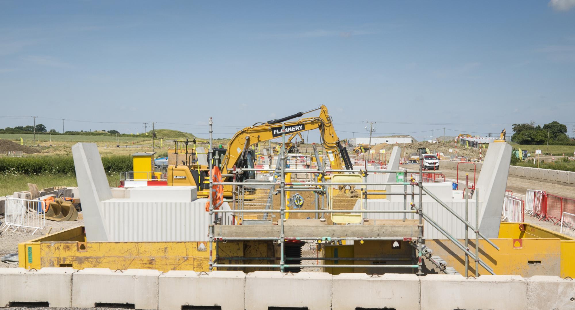 HS2 Engineers begin assembling Thame Valley Viaduct