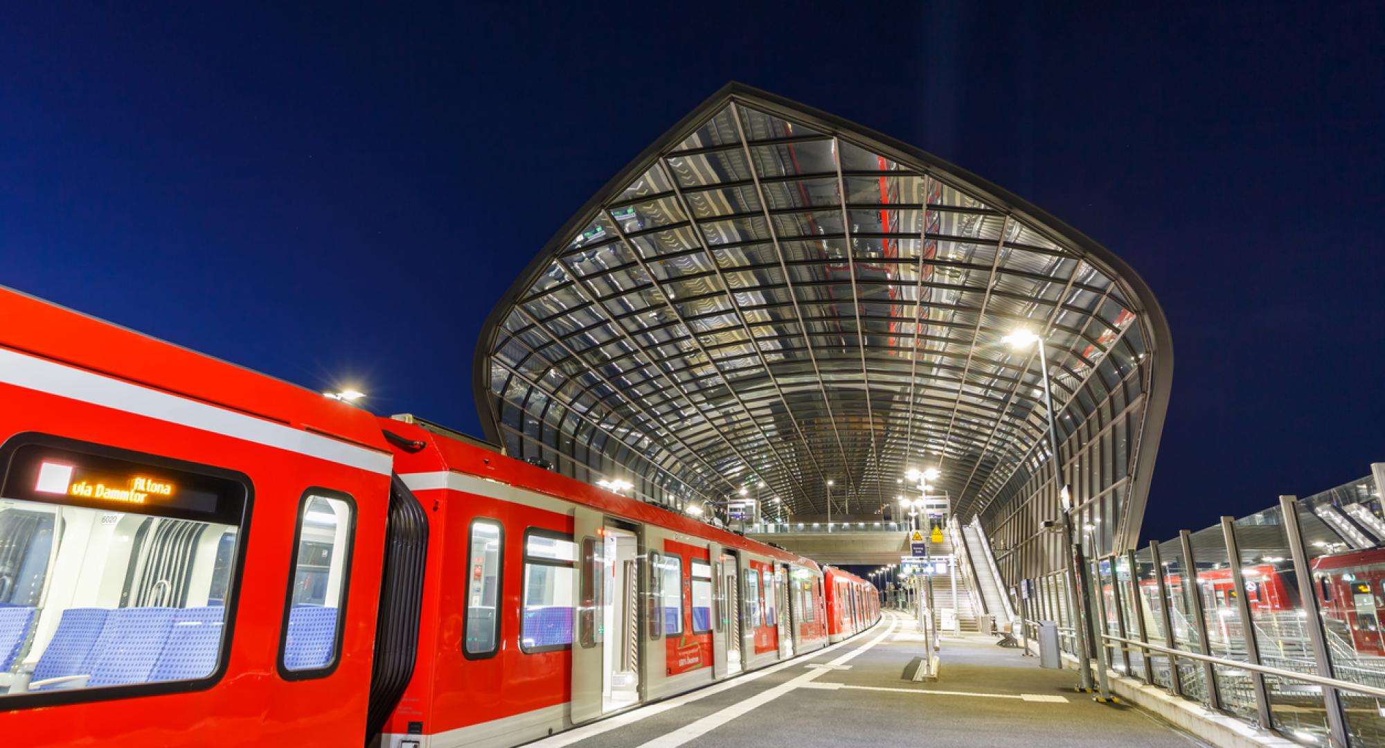 Deutsche Bahn trial energy-saving digital signaling system in Hamburg