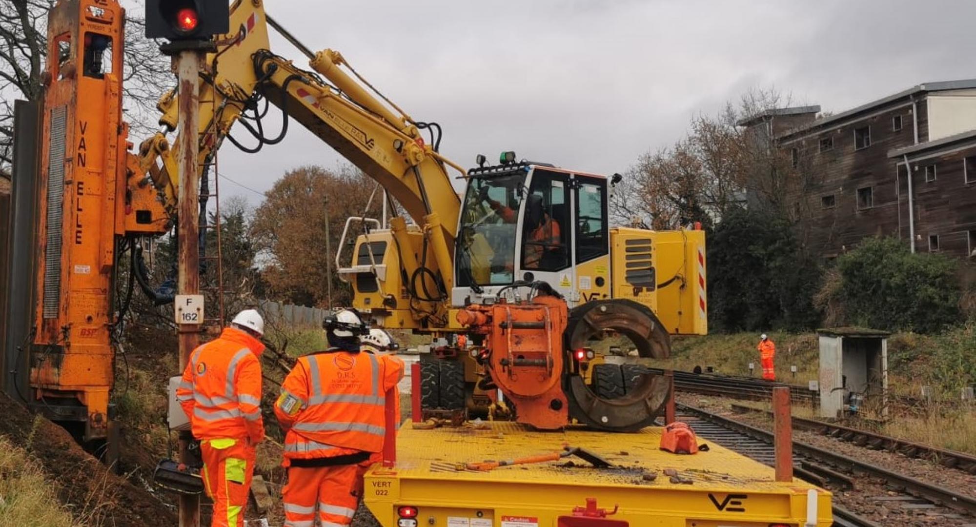 Network Rail to continue work on £116m re-signalling scheme