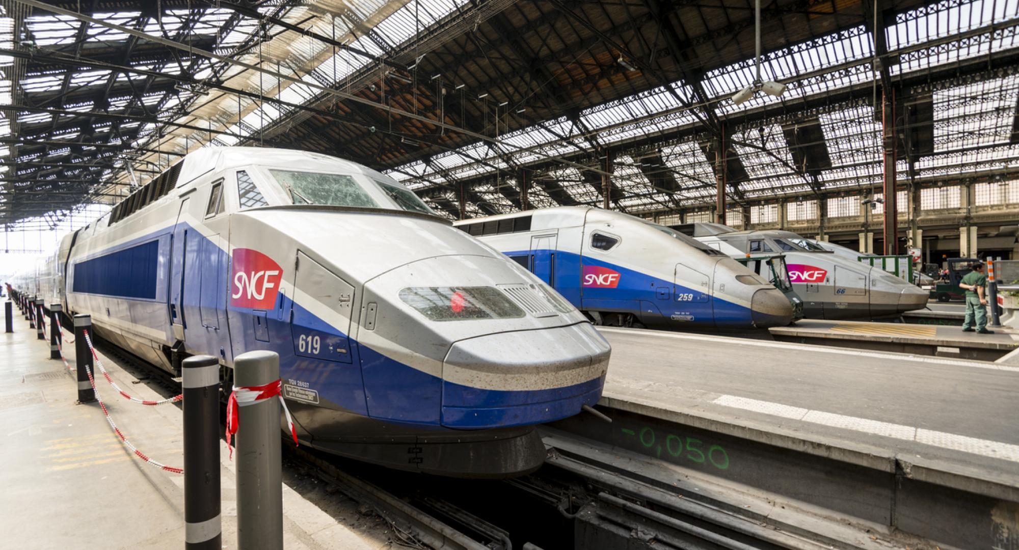 SNCF aiming to power trains through wind energy after buying wind farm