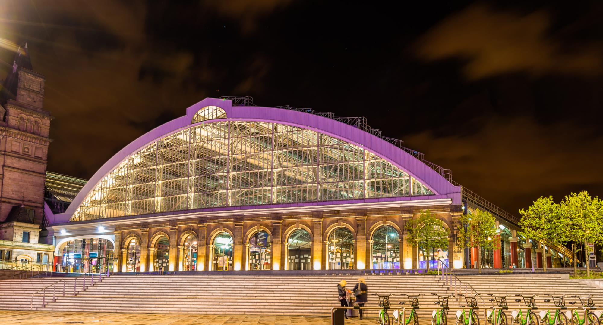 Liverpool Lime Street Transport for the North