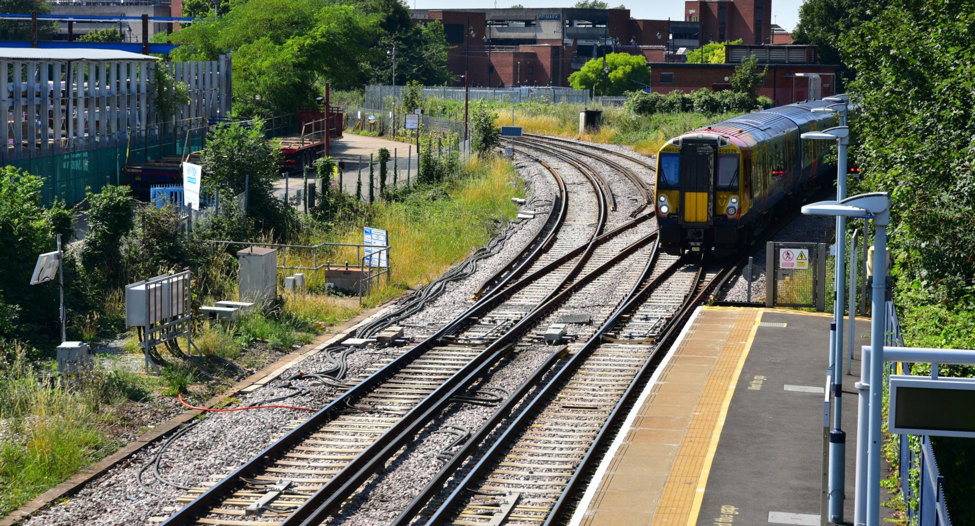 Train arriving at Staines from Windsor