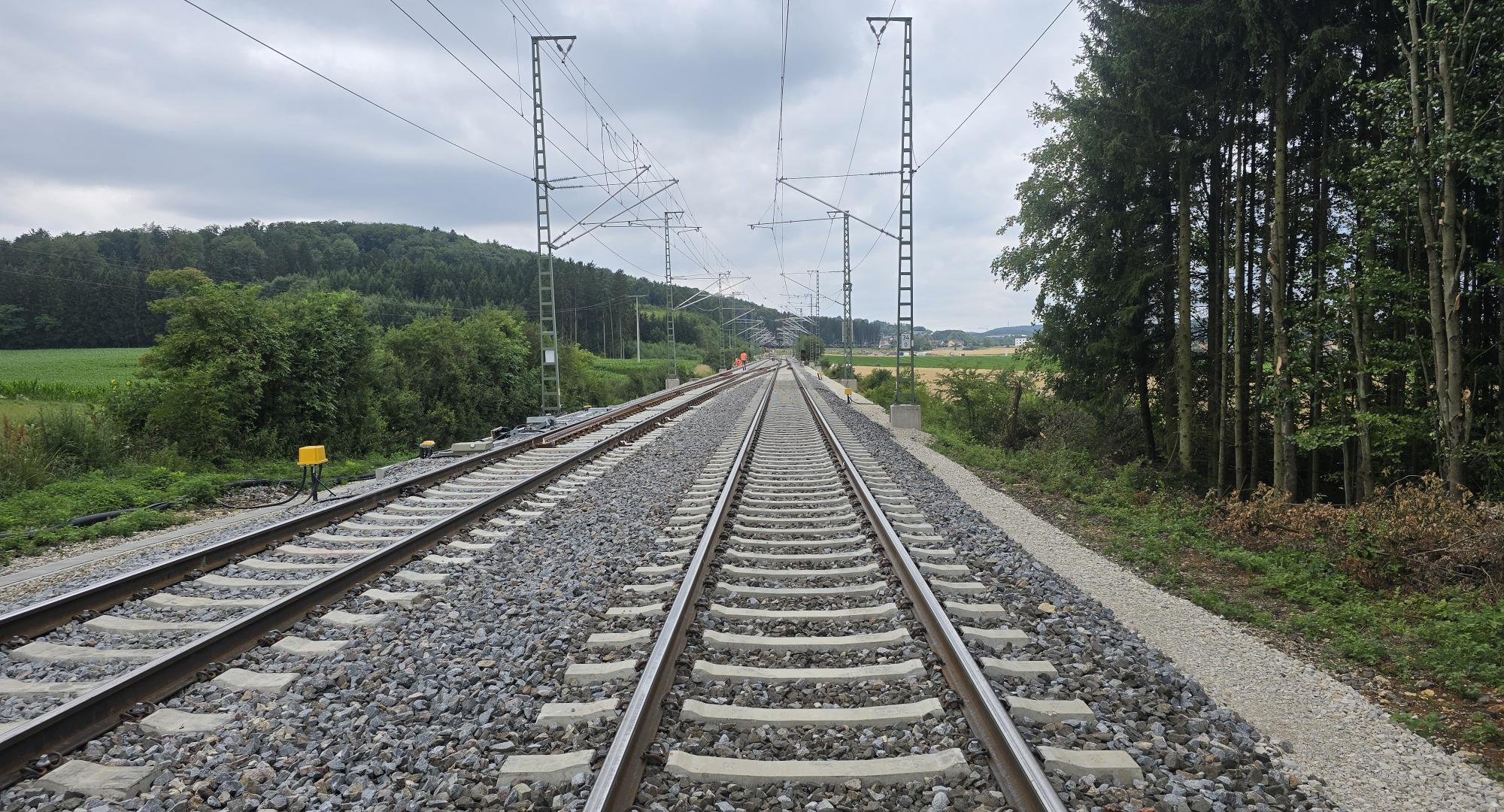 Train Tracks