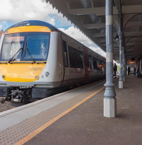 Train at Bury St Edmonds Station