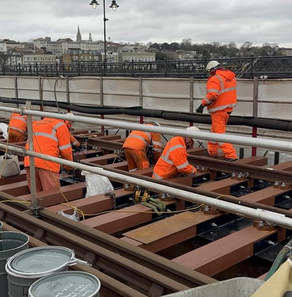 Ryde Pier Construction