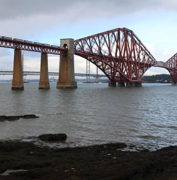 Train on the Forth Bridge