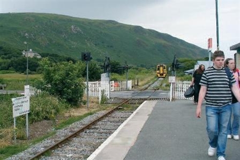 Improving Welsh stations for passengers